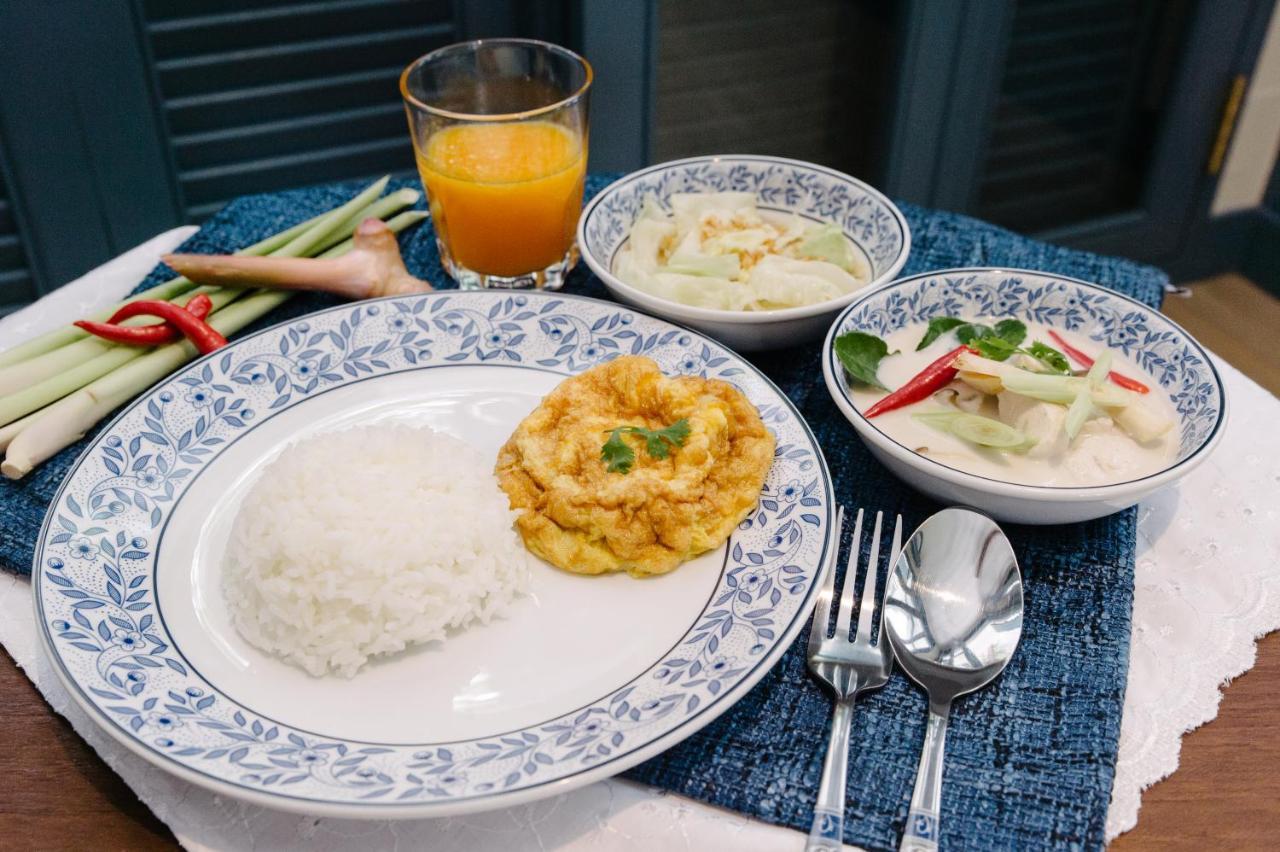 Baan Vajra Hotel Bangkok Eksteriør billede